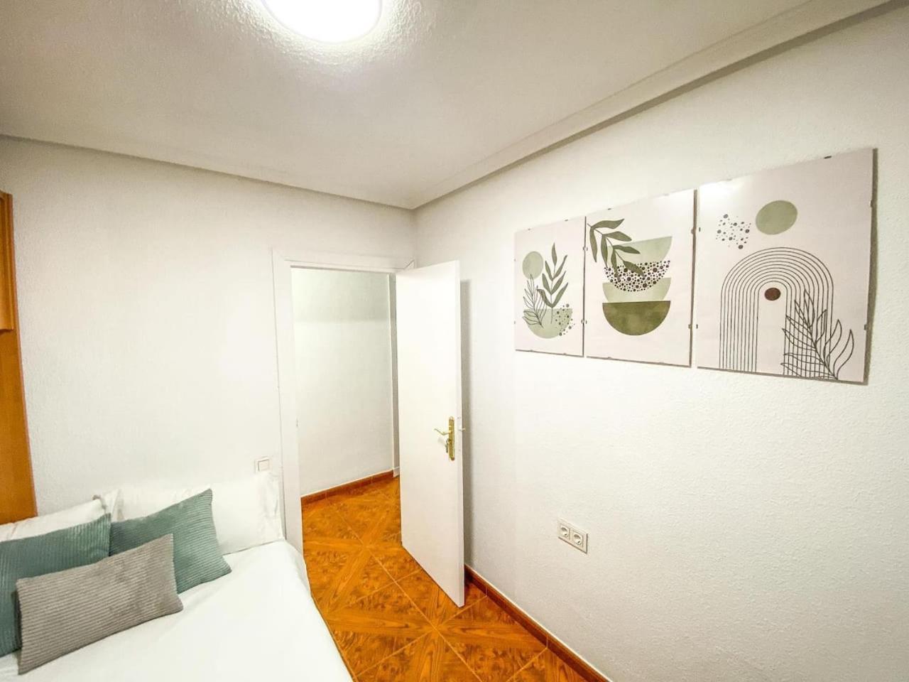 Residencial Leyra, Piso Centrico De 6 Habitaciones, 8 Camas Salamanca Bagian luar foto