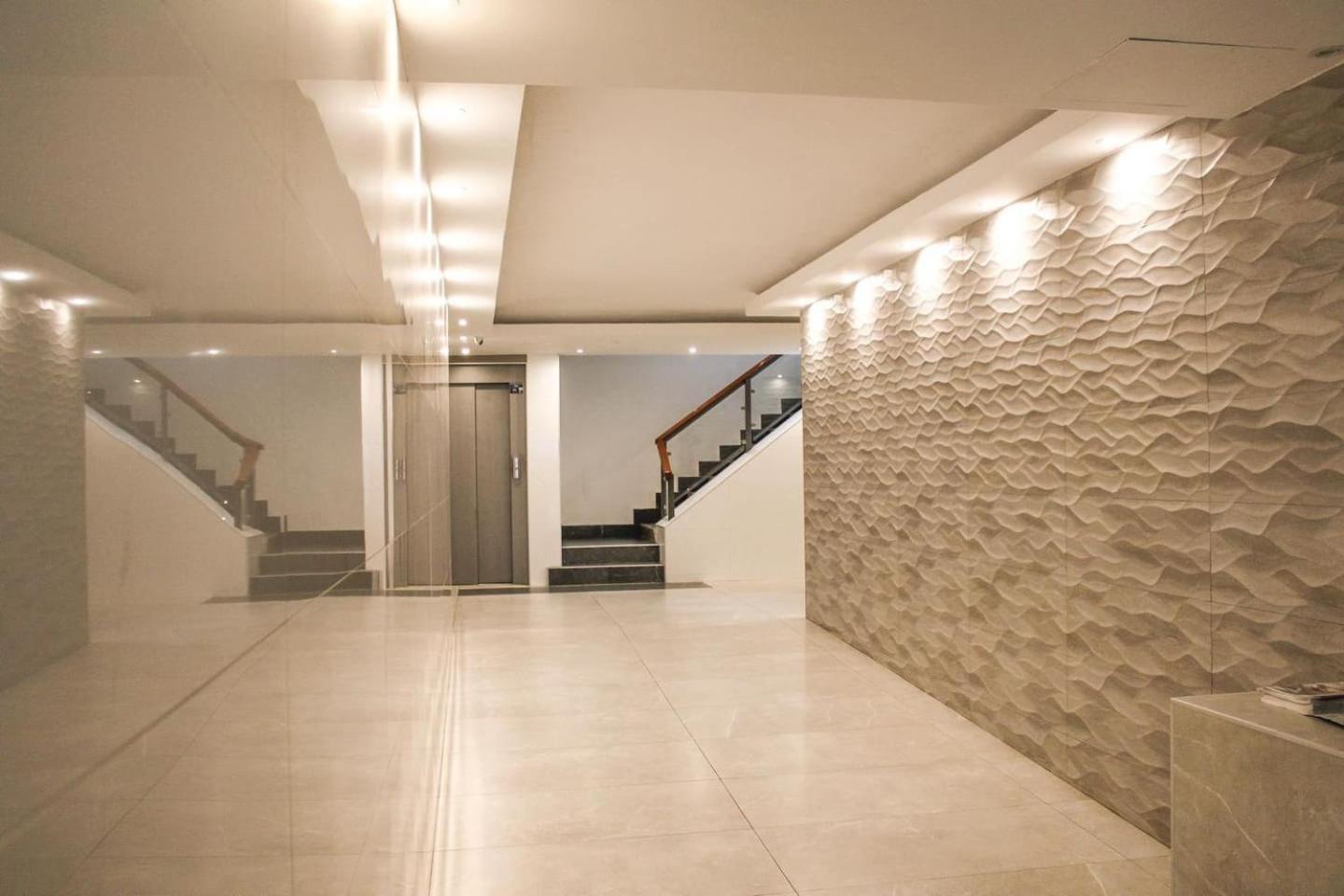 Residencial Leyra, Piso Centrico De 6 Habitaciones, 8 Camas Salamanca Bagian luar foto